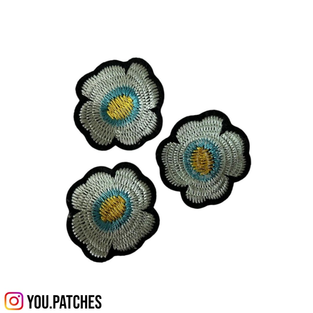 Embroided Flower Patch (Pack of 3)