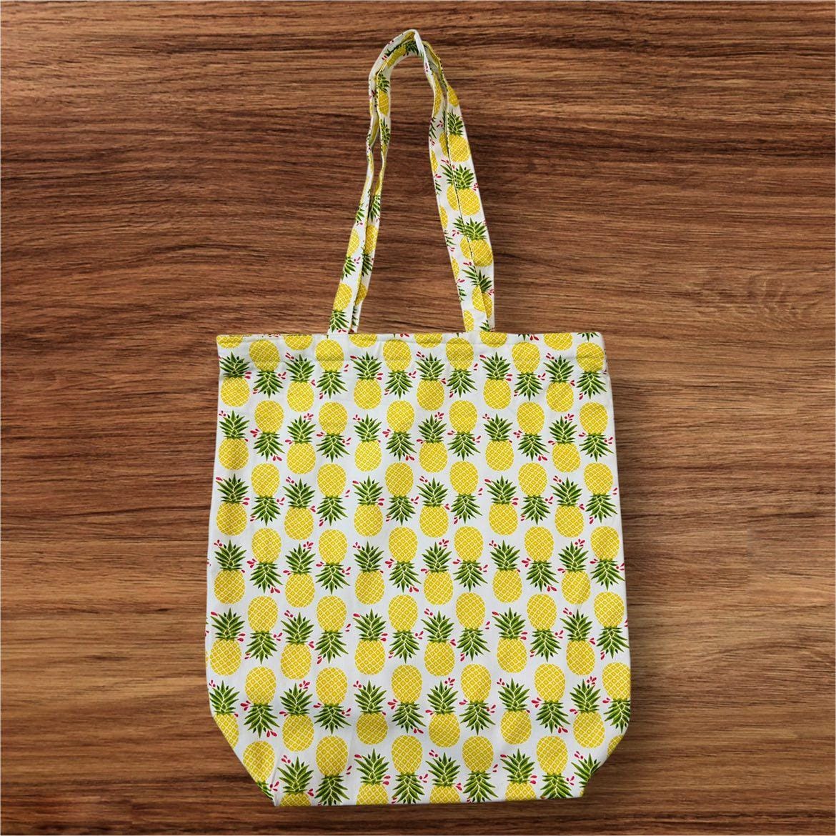 Pineapple Tote Bag With Zip